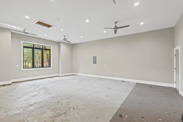 $1,400,000 | 1410 East White Oak Road, Mahomet, IL 61853