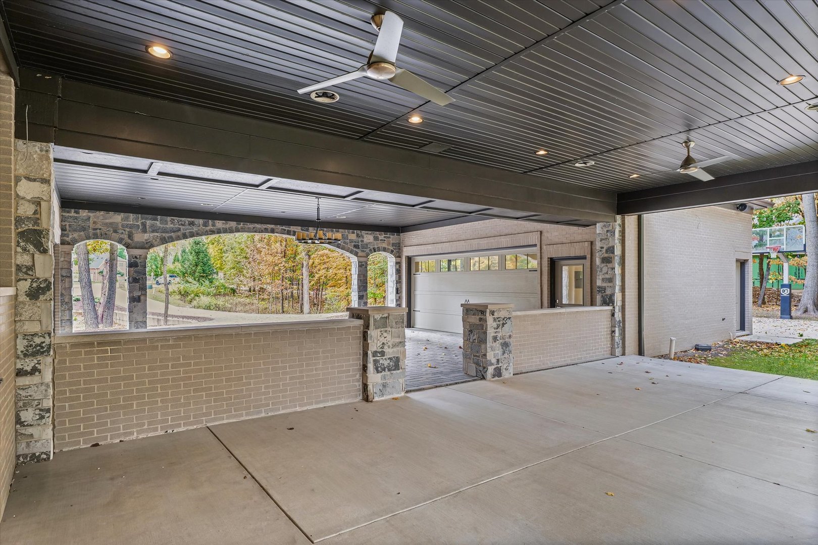 1410 East White Oak Road Mahomet, IL 61853 - Photo 129 of 140 a view of a garage