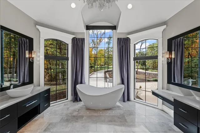 $1,400,000 | 1410 East White Oak Road, Mahomet, IL 61853