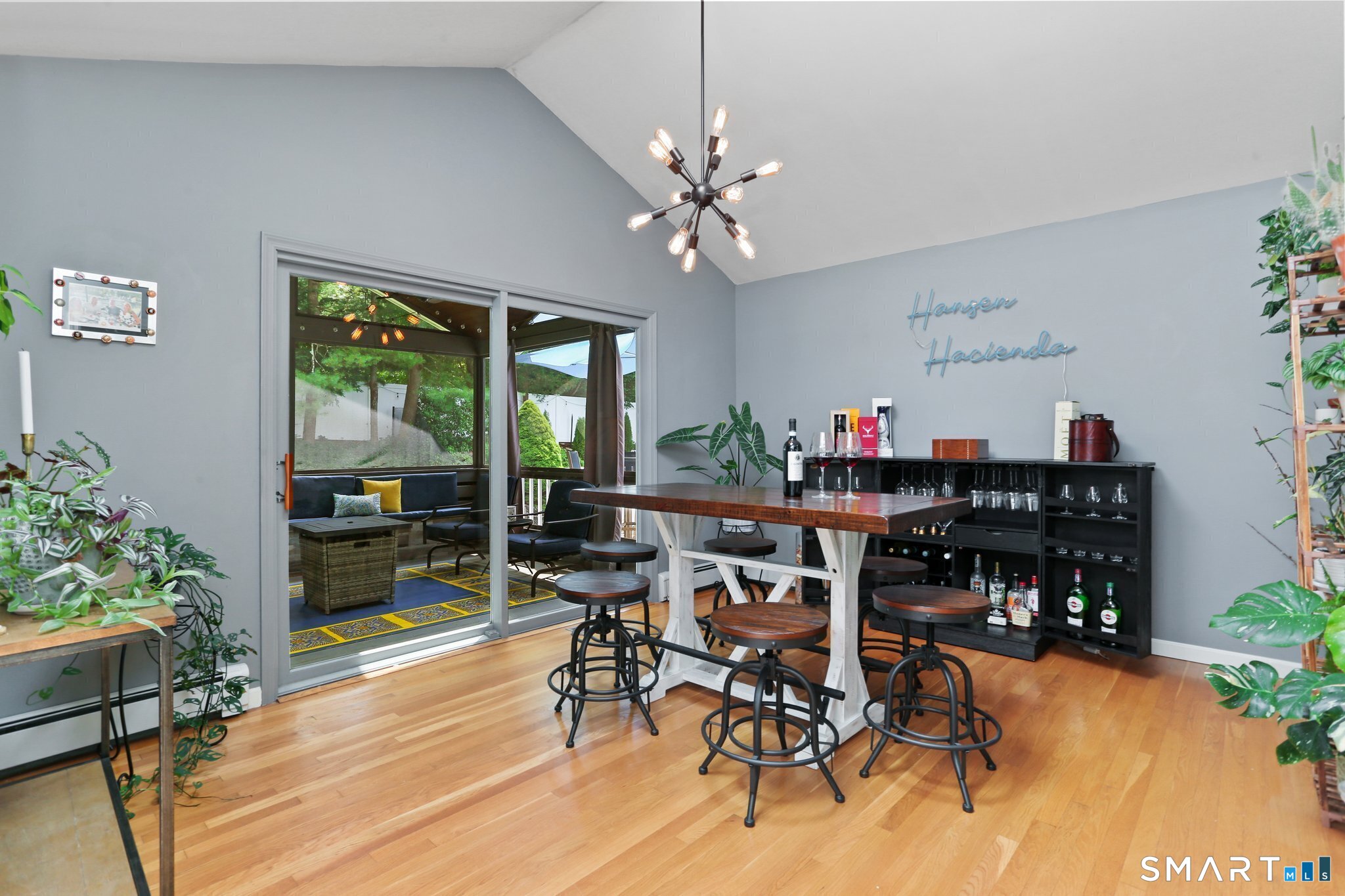 9 Geneva Road Norwalk, CT 06850 - Photo 8 of 40