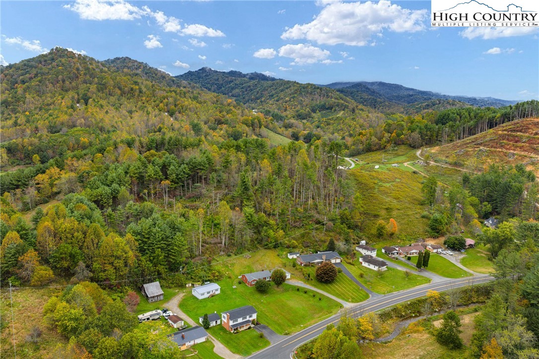 1044 Highway 321 Vilas, NC 28692 - Photo 8 of 47 a view of a city
