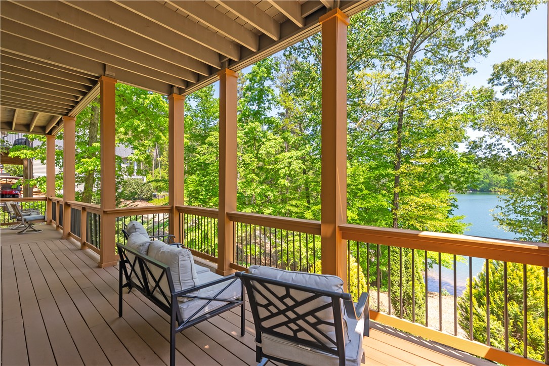 525 Peninsula Road West Union, SC 29696 - Photo 35 of 49