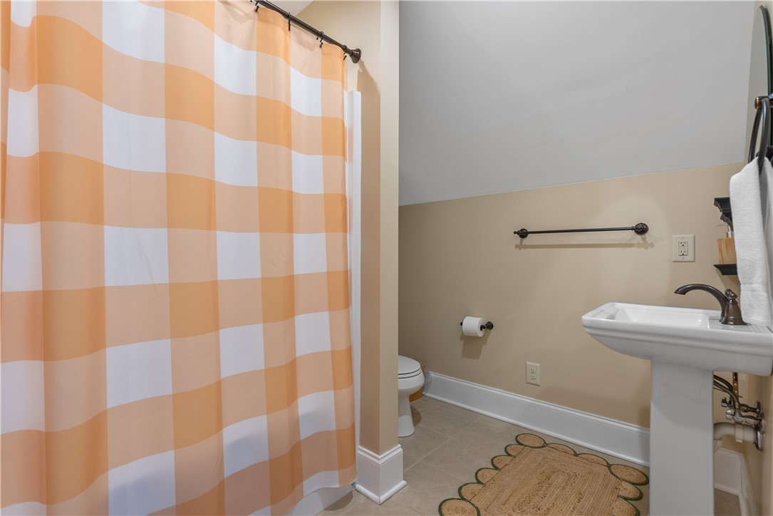 525 Peninsula Road West Union, SC 29696 - Photo 46 of 49