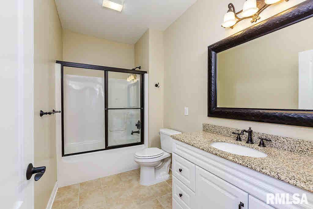 5647 Judge Road Bettendorf, IA 52722 - Photo 21 of 24 Gallery Image 21