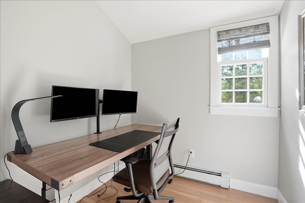 12 Stagecoach Road Hingham, MA 02043 - Photo 21 of 40