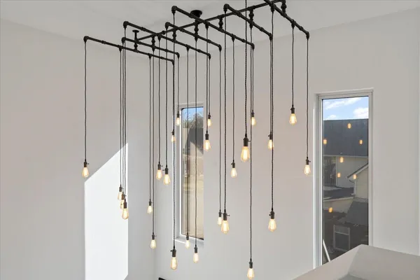 $1,600,000 | 65 Riverwalk Place, Memphis, TN 38103