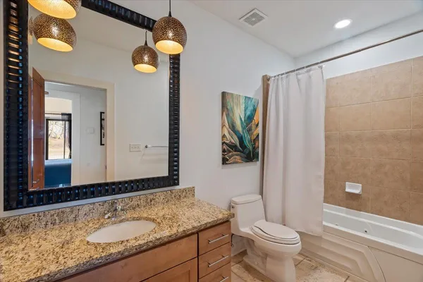 $1,600,000 | 65 Riverwalk Place, Memphis, TN 38103