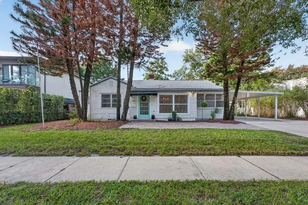 $799,000 | 950 South Kentucky Avenue, Winter Park, FL 32789