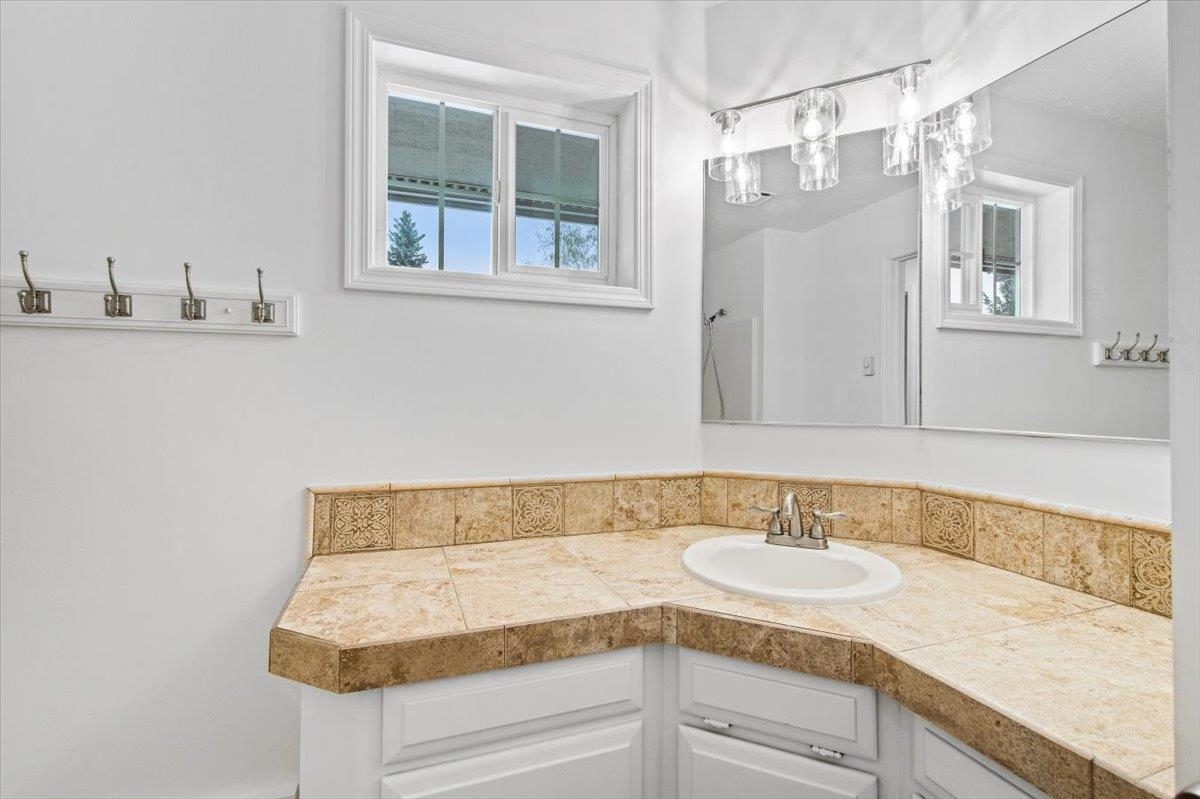 560 Quail Loop Newport, WA 99156 - Photo 16 of 27 Gallery Image 16