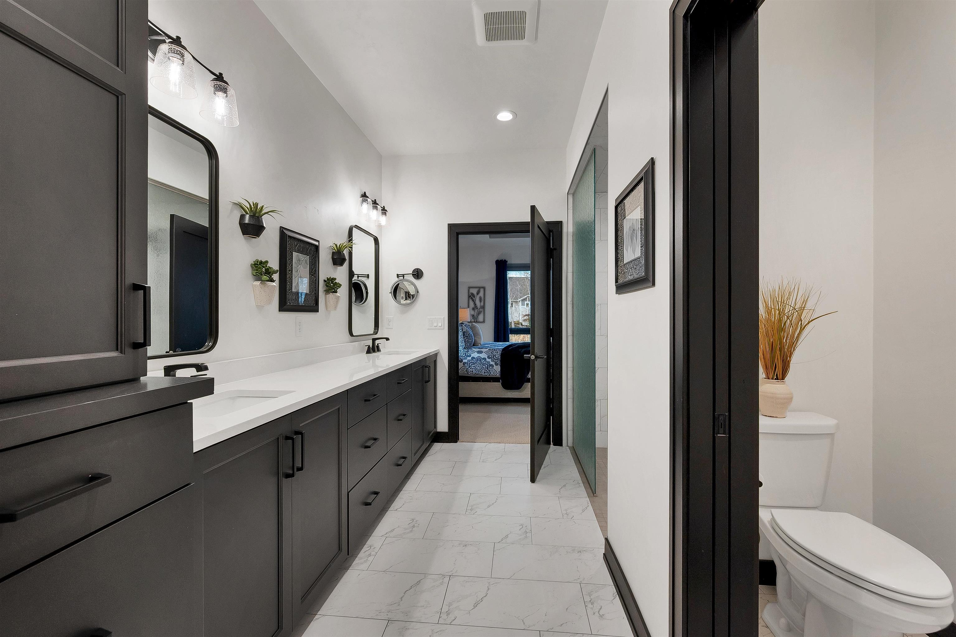 359 Aldon Cir Green Green Bay, WI 54304 - Photo 31 of 75