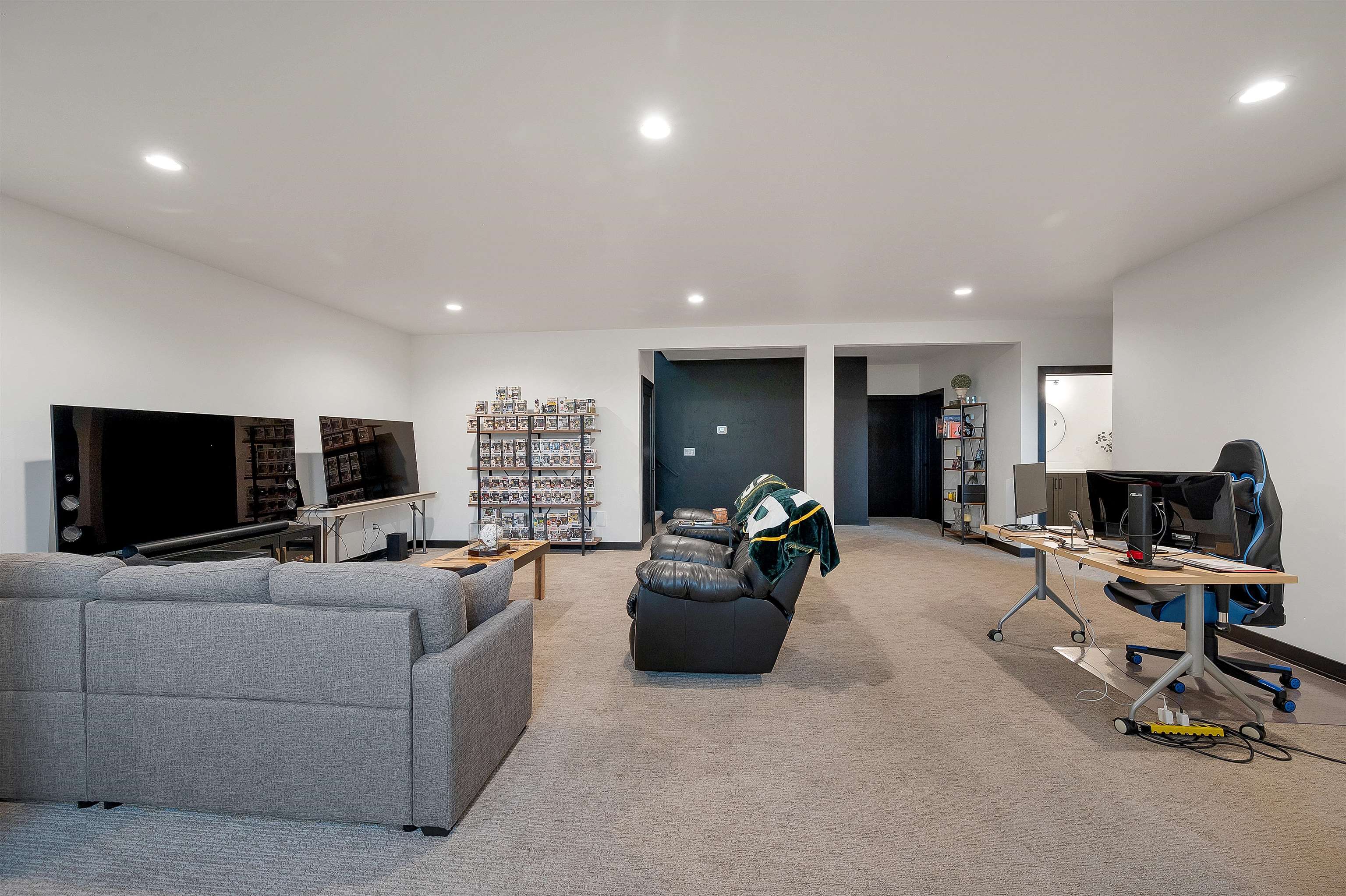 359 Aldon Cir Green Green Bay, WI 54304 - Photo 49 of 75