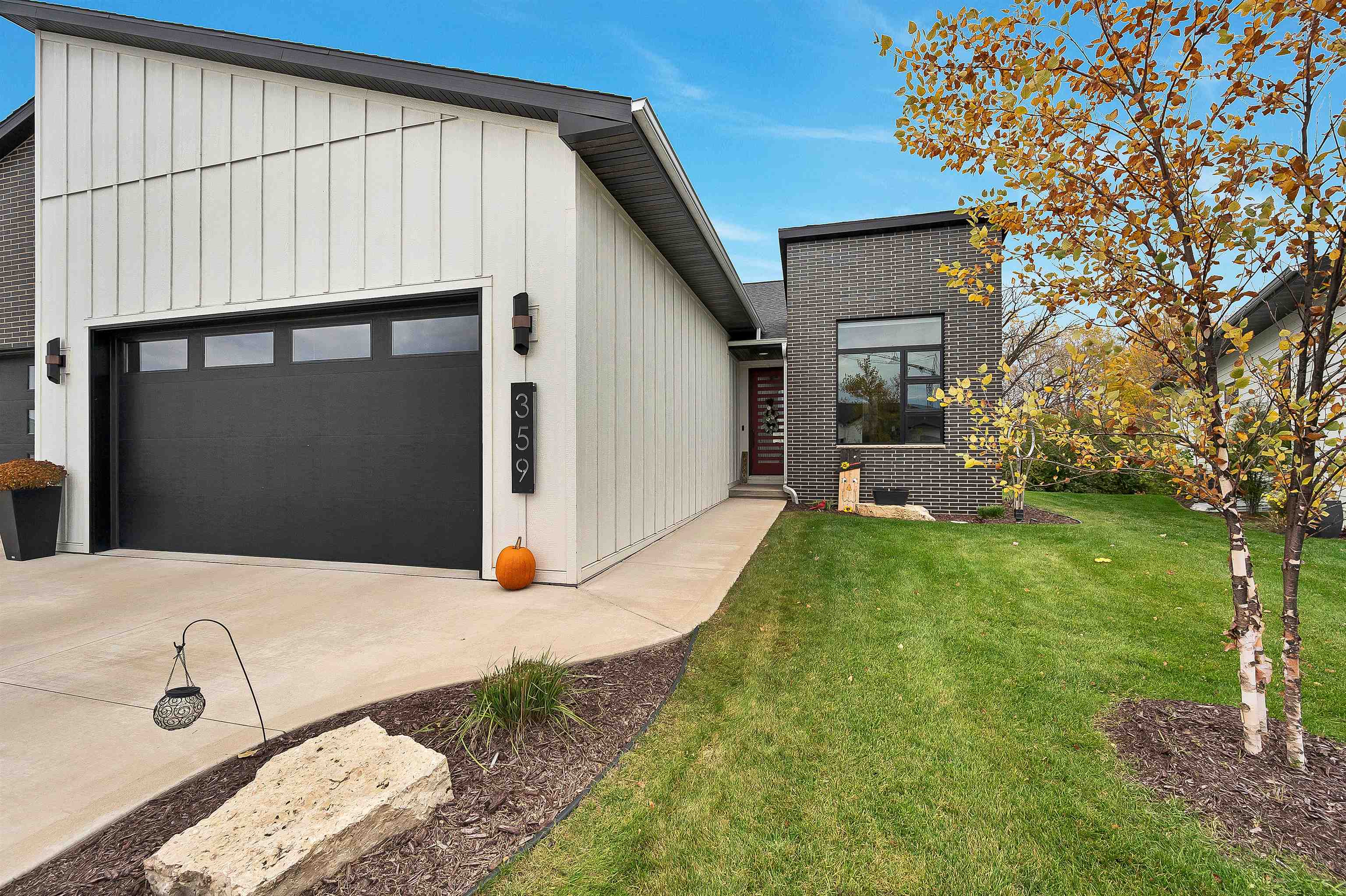 359 Aldon Cir Green Green Bay, WI 54304 - Photo 55 of 75