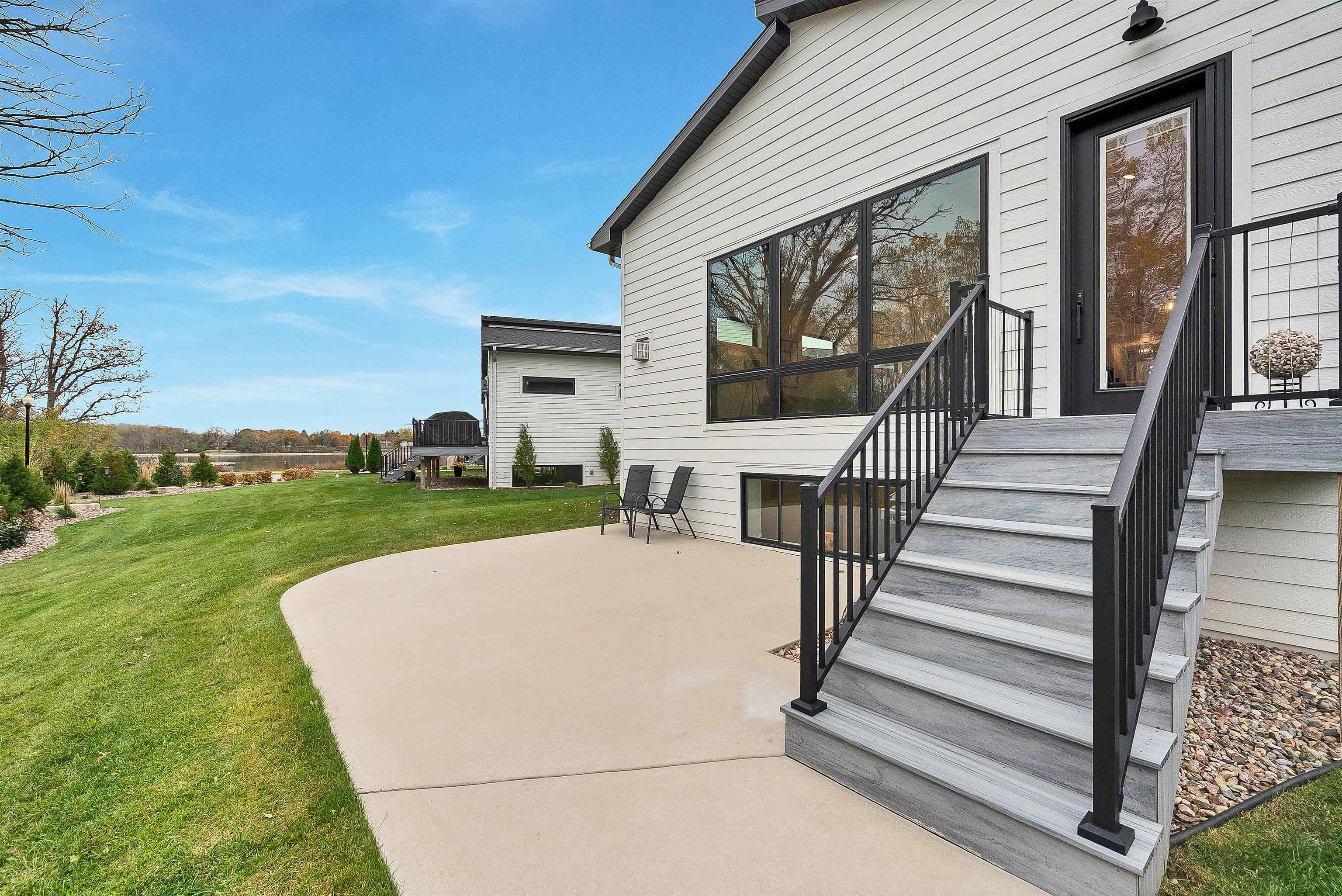 359 Aldon Cir Green Green Bay, WI 54304 - Photo 60 of 75