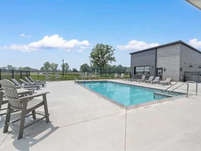 $815,000 | 359 Aldon Cir Green, Green Bay, WI 54304