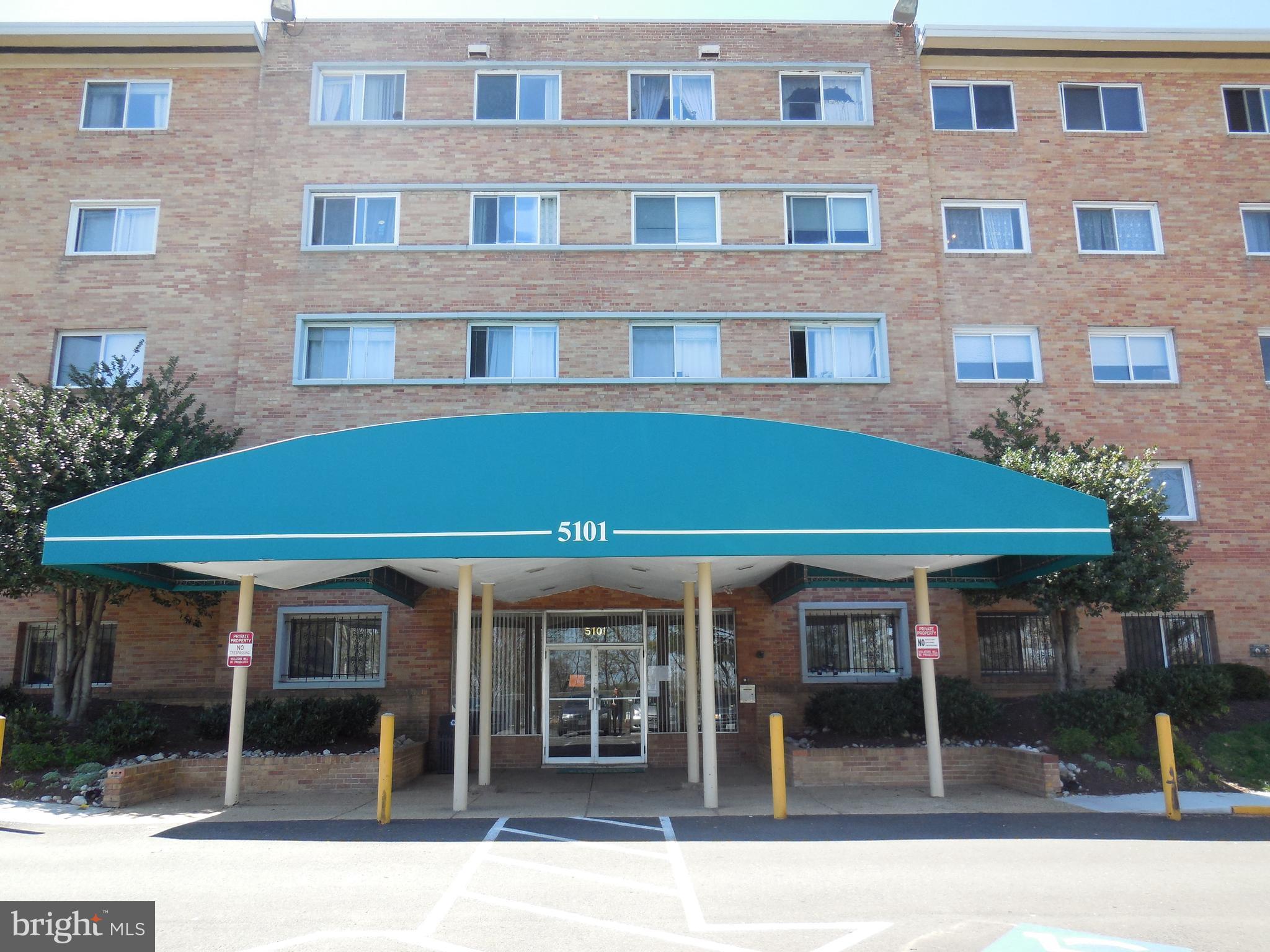 5101 8th Road South, Unit 404 Arlington, VA 22204 - Photo 2 of 27 Exterior (Front)
