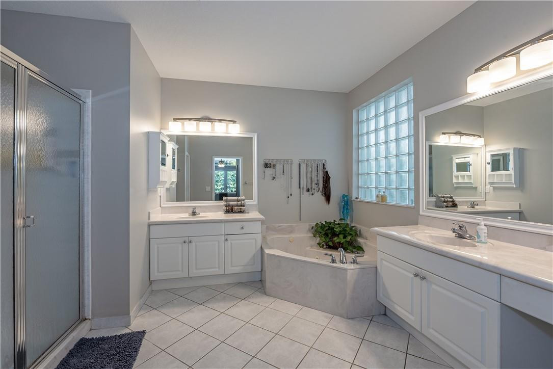 1973 Timberline Road Weston, FL 33327 - Photo 8 of 23 Photo 8