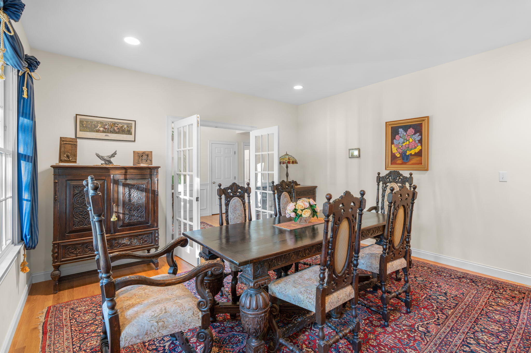 208 Rock Landing Road Mashpee, MA 02649 - Photo 8 of 32 a view of a workspace with furniture