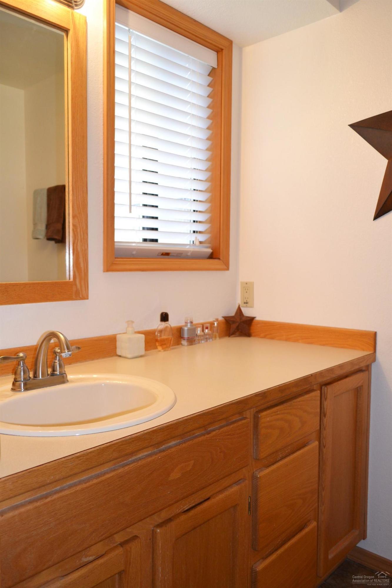 63423 Vogt Road Bend, OR 97701 - Photo 13 of 25 Additional Photo