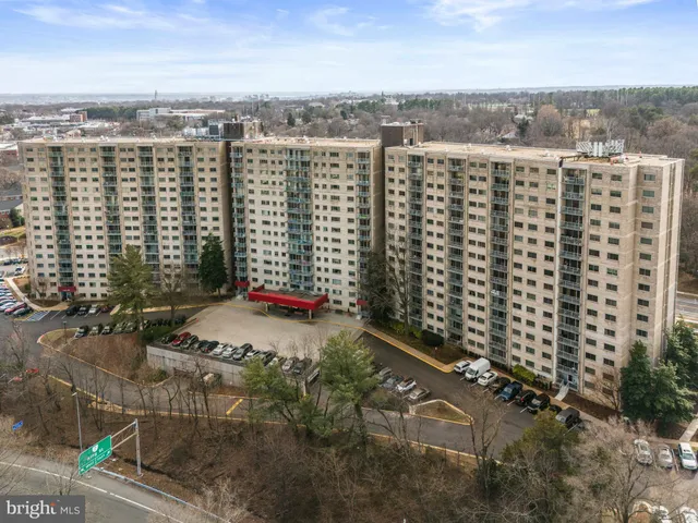 $215,000 | 2500 North Van Dorn Street, Unit 1409, Alexandria, VA 22302