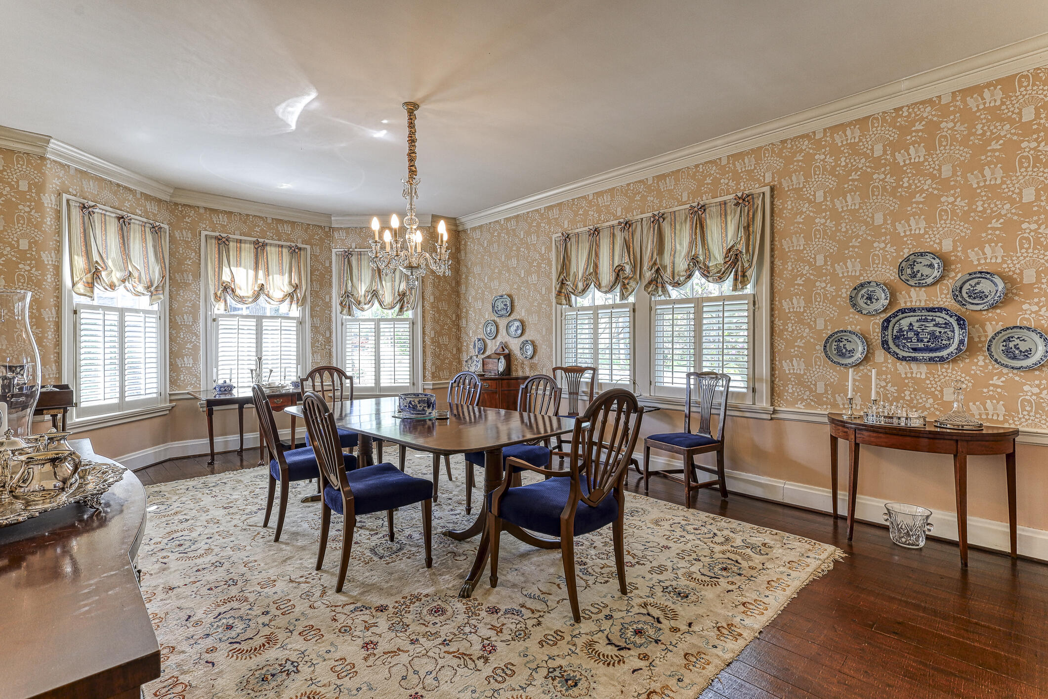 110 Ridge Road Fort Mitchell, KY 41011 - Photo 8 of 48 Gallery Image 8
