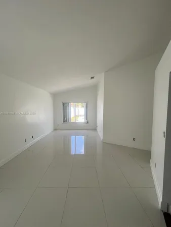 $4,100 | 19227 Northwest 22nd Street, Unit 19227, Pembroke Pines, FL 33029