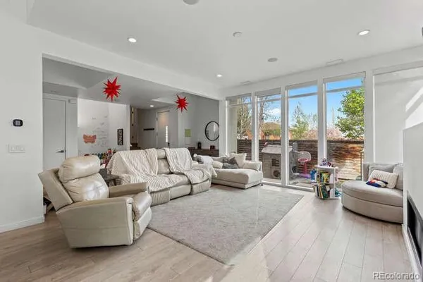 $6,500 | 1711 King Street, Denver, CO 80204