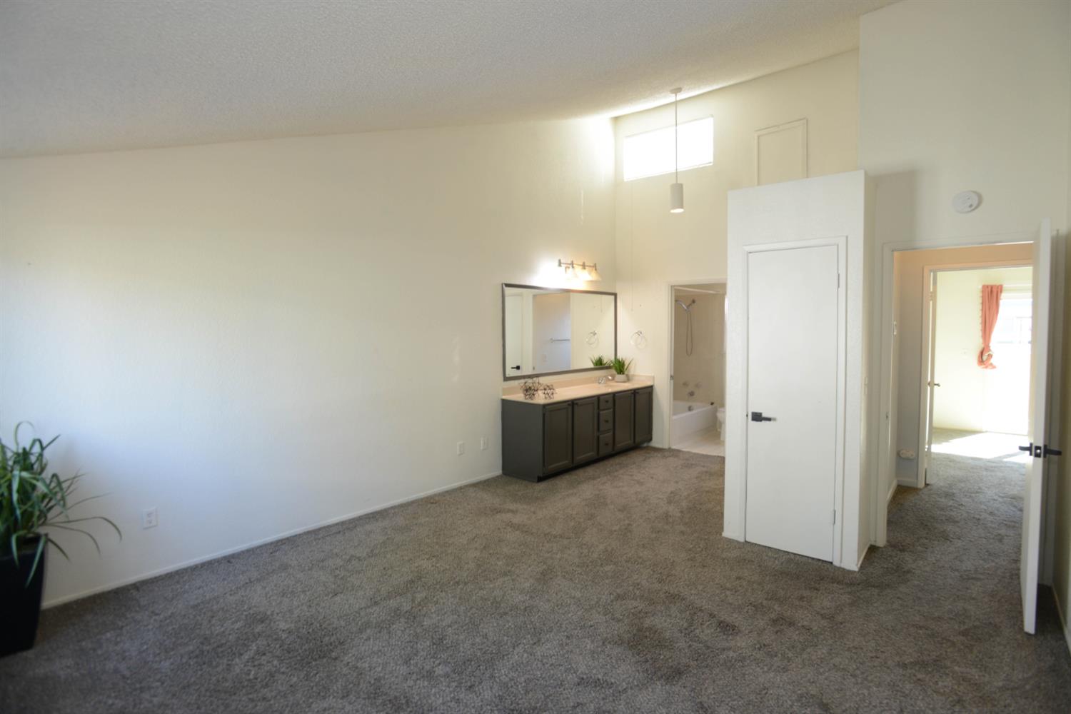 1401 Hood Road Sacramento, CA 95825 - Photo 24 of 46