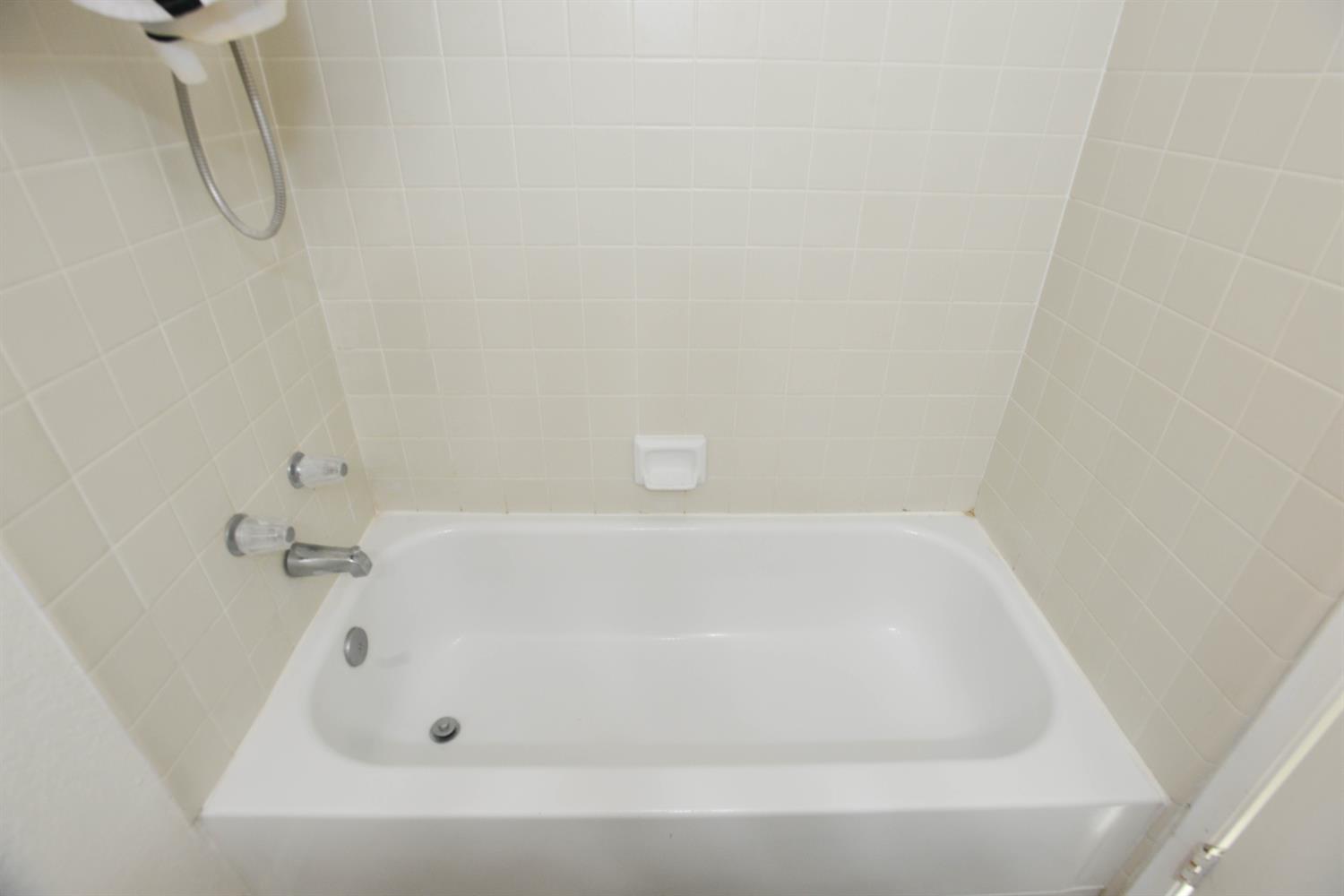 1401 Hood Road Sacramento, CA 95825 - Photo 36 of 46