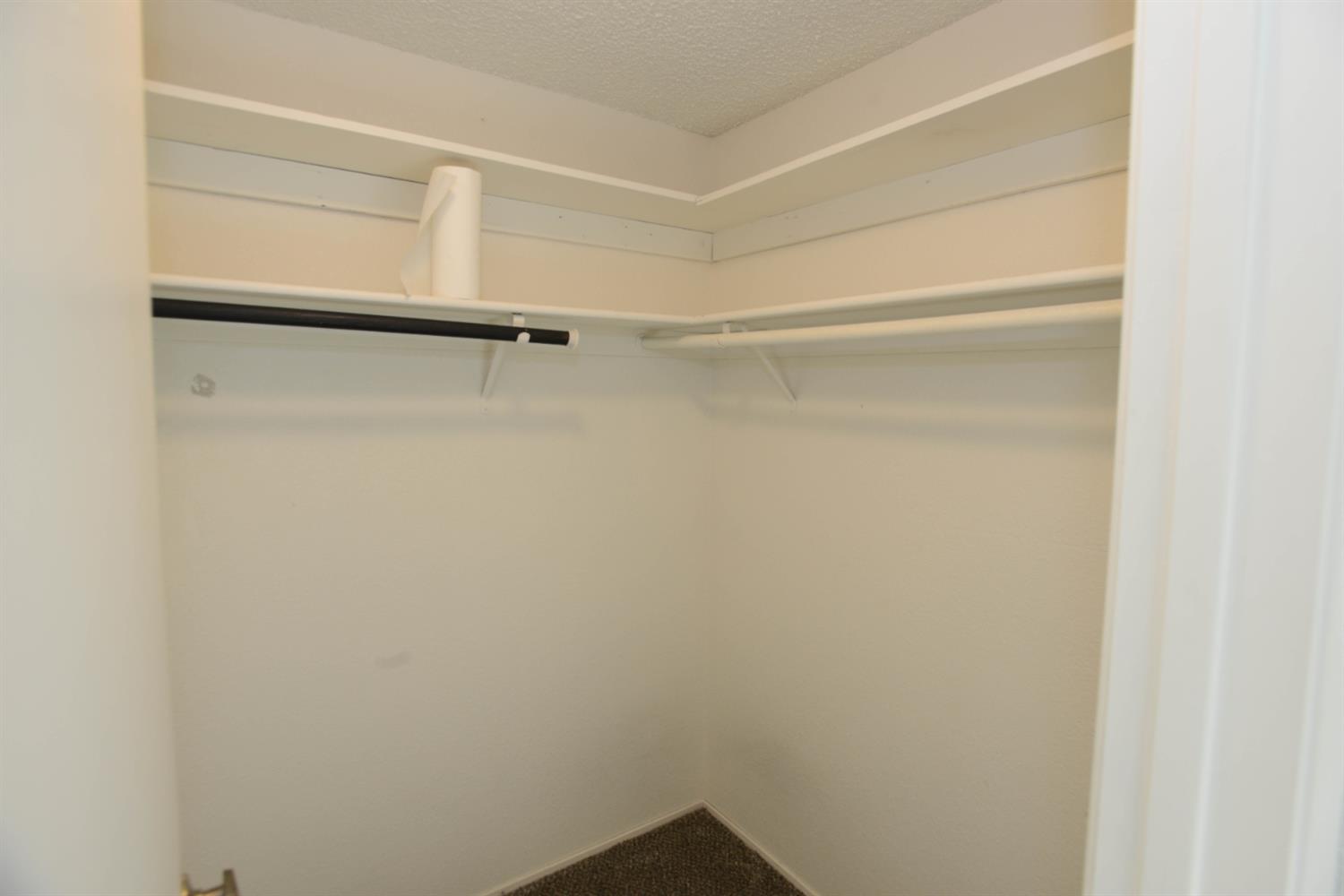 1401 Hood Road Sacramento, CA 95825 - Photo 36 of 45