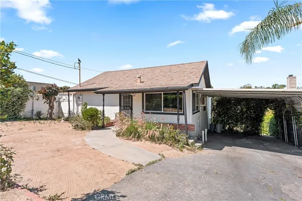 $649,900 | 612 North Main Avenue, Fallbrook, CA 92028