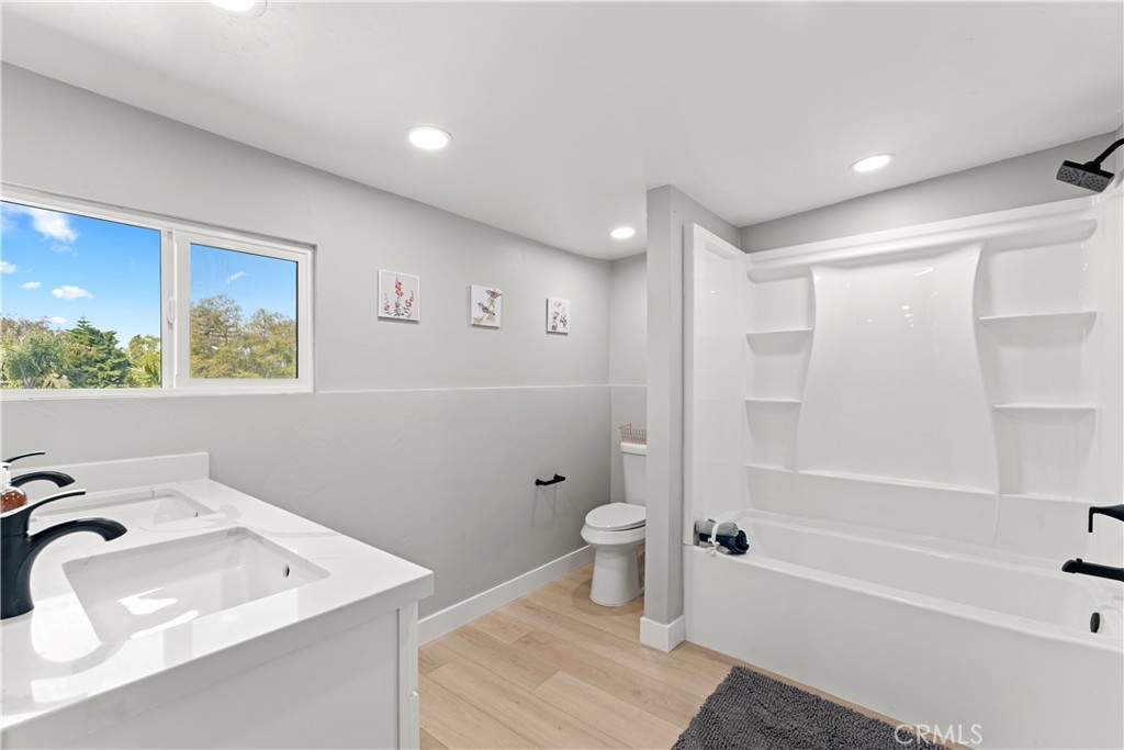 612 North Main Avenue Fallbrook, CA 92028 - Photo 12 of 32
