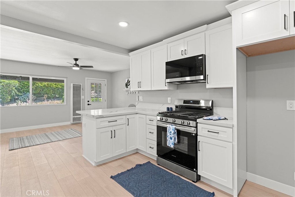 612 North Main Avenue Fallbrook, CA 92028 - Photo 7 of 32