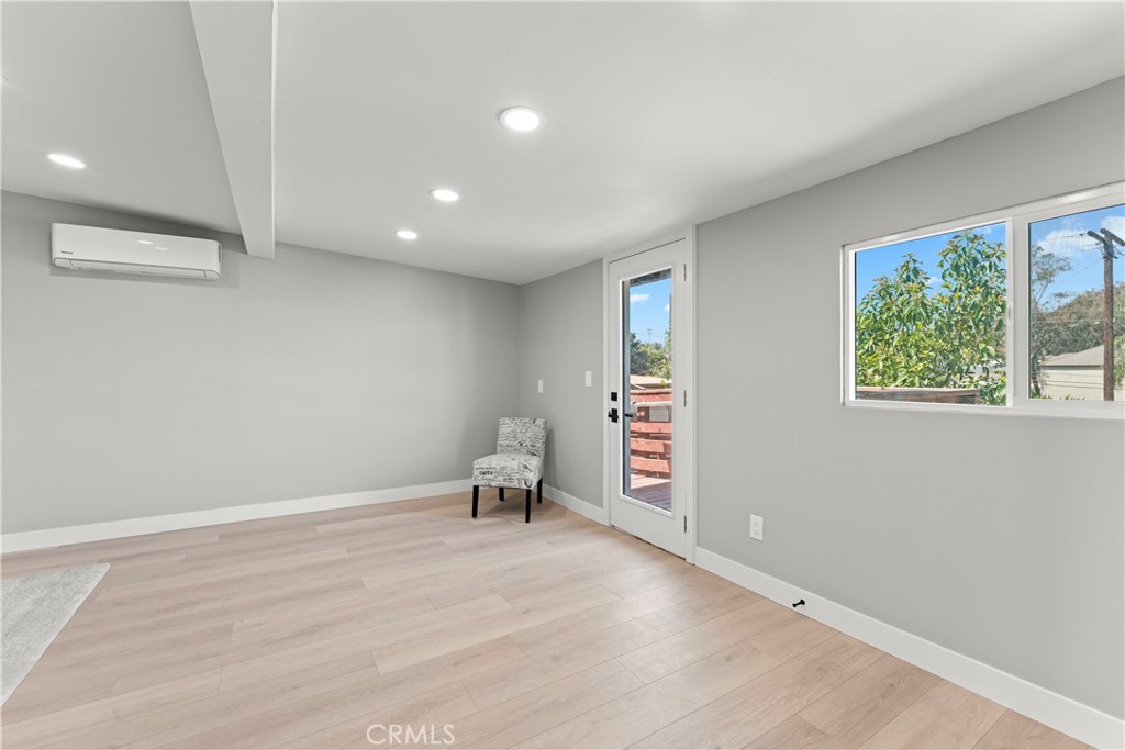 612 North Main Avenue Fallbrook, CA 92028 - Photo 10 of 32