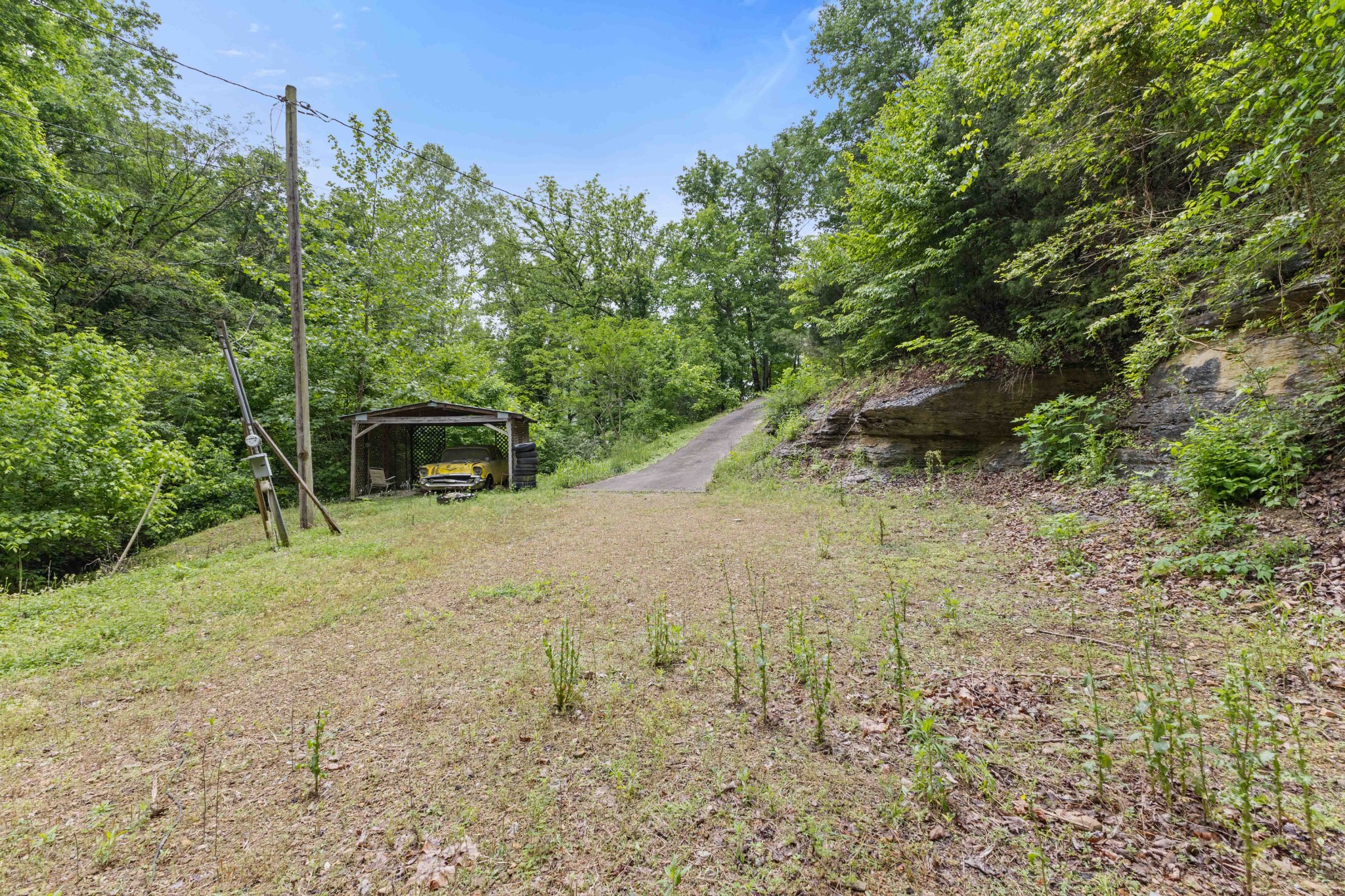 1026 Hill Road Ashland City, TN 37015 - Photo 2 of 18 Gallery Image 2