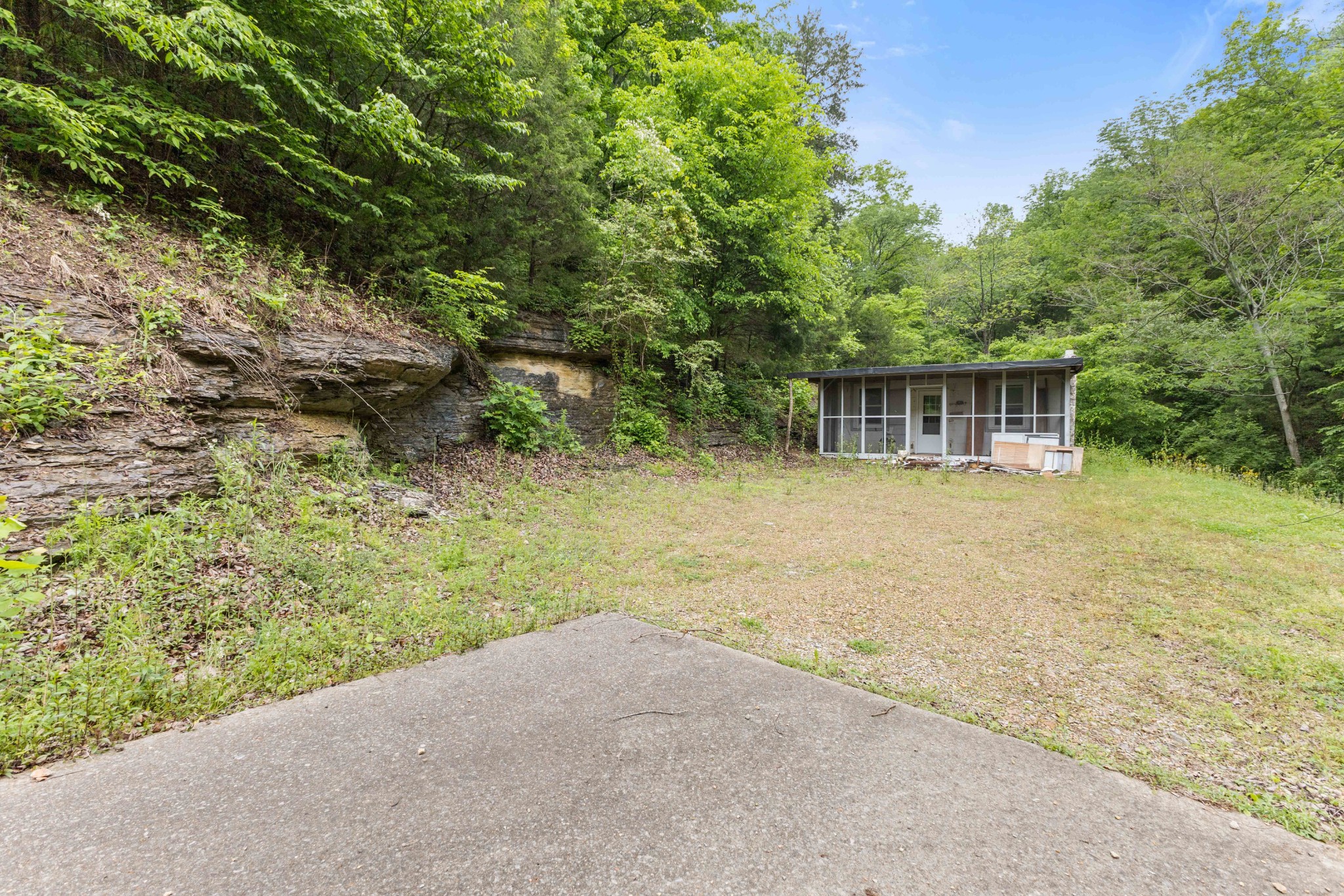 1026 Hill Road Ashland City, TN 37015 - Photo 3 of 18 Gallery Image 3