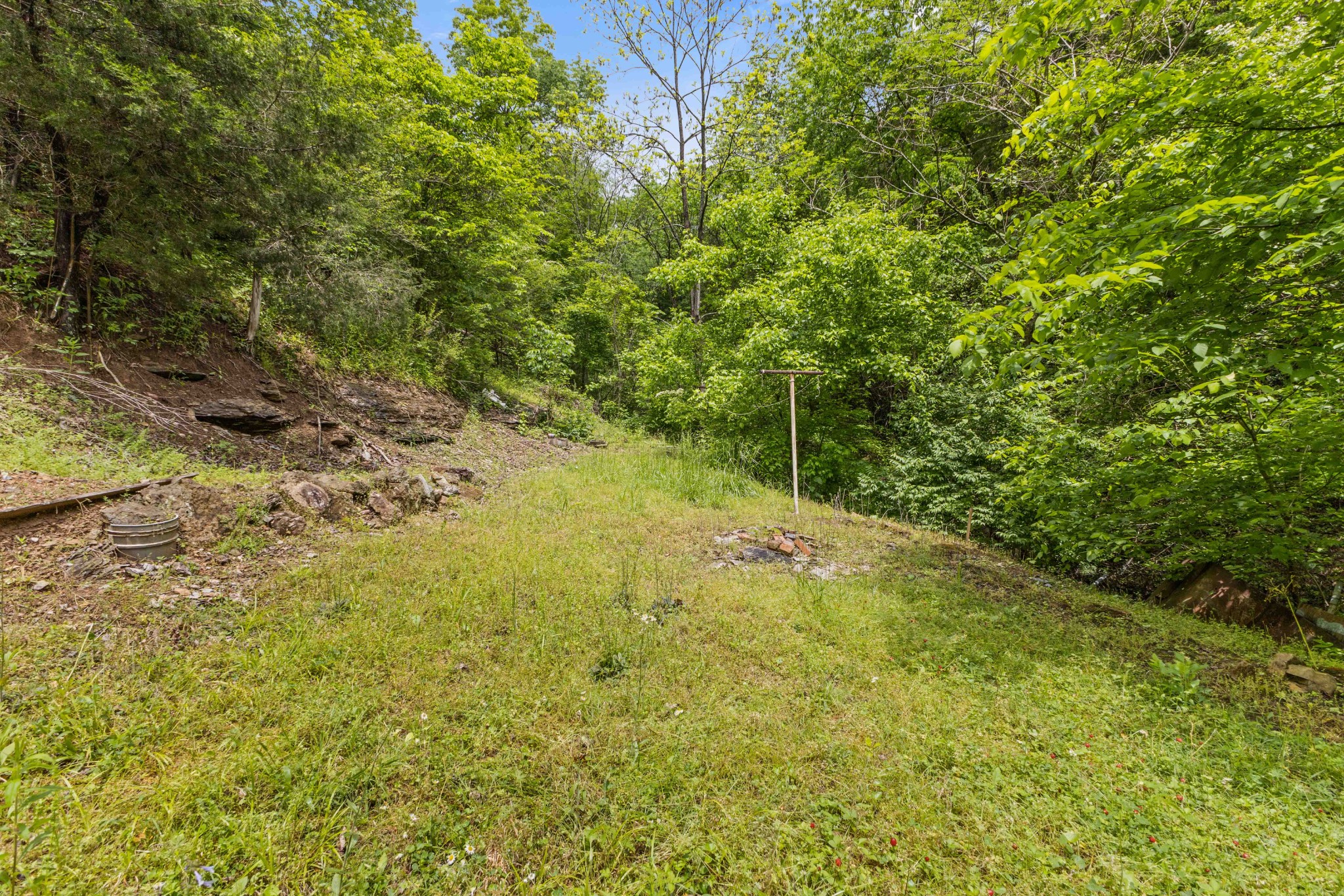 1026 Hill Road Ashland City, TN 37015 - Photo 7 of 18 Gallery Image 7