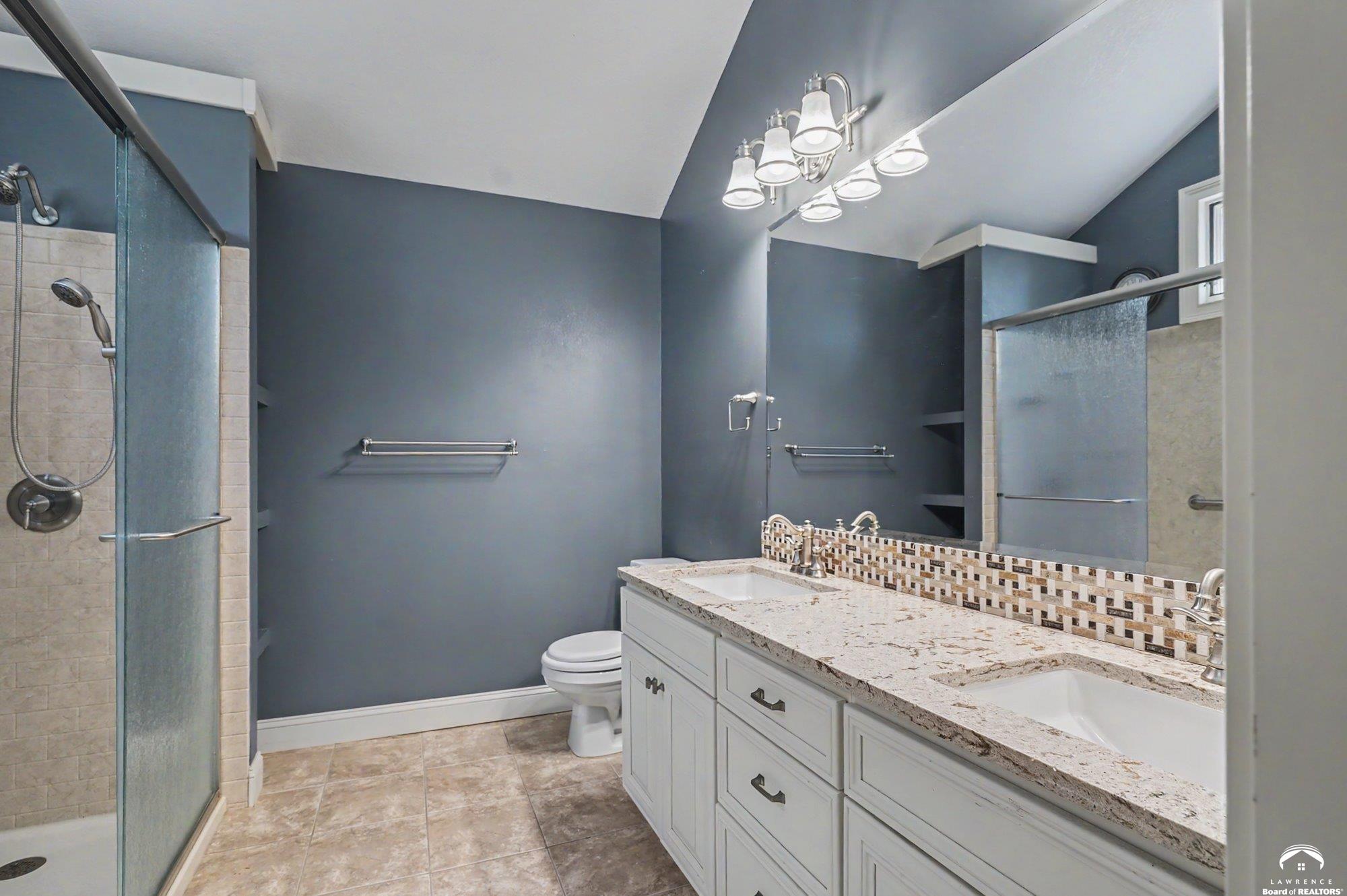 618 East 1714th Road Baldwin City, KS 66006 - Photo 29 of 100