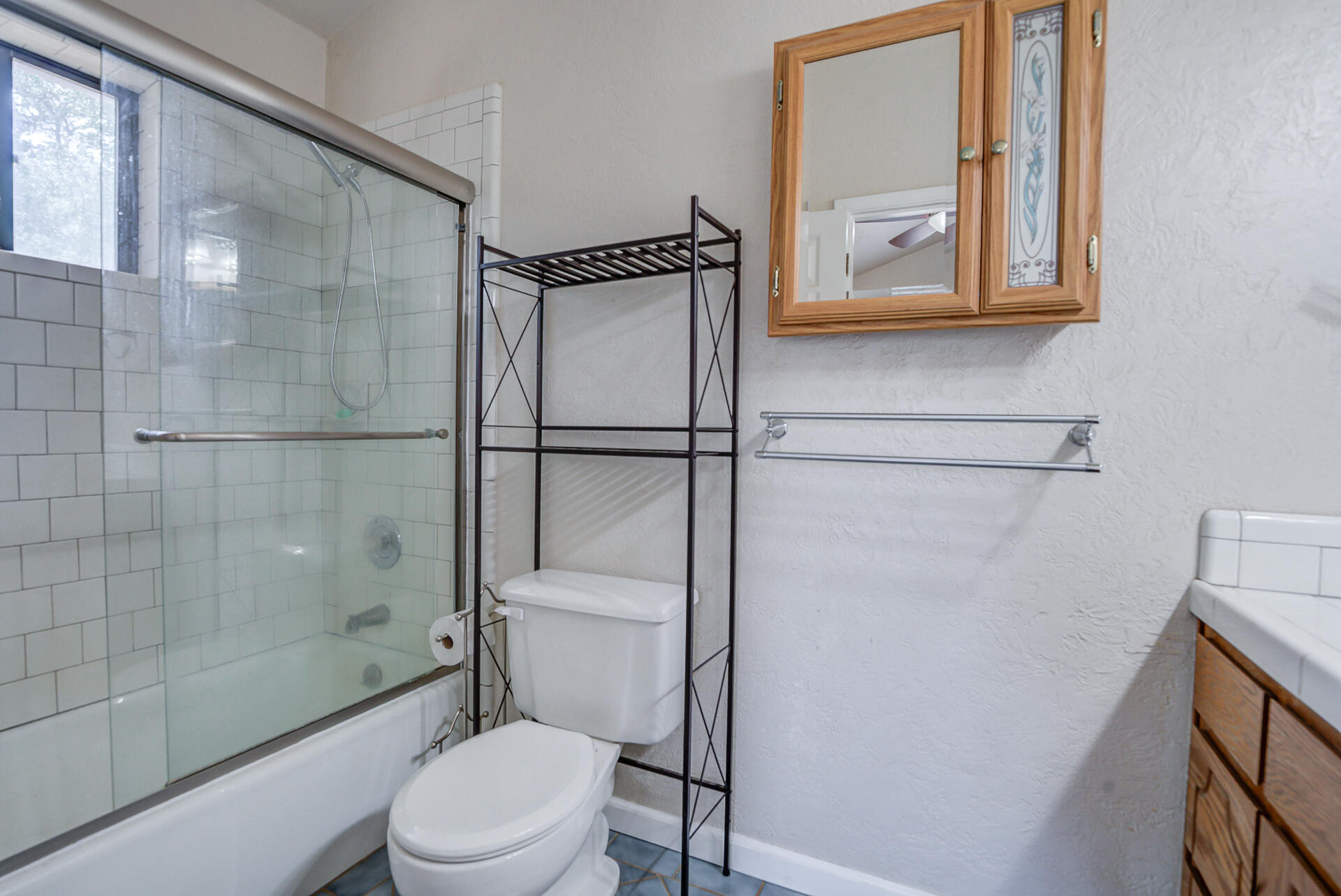 18080 Benson Road Cottonwood, CA 96022 - Photo 37 of 54 AP-Bath
