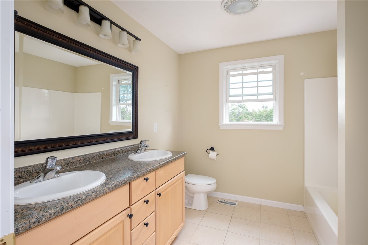 97 Spaulding Road Fremont, NH 03044 - Photo 22 of 32 Gallery Image 22