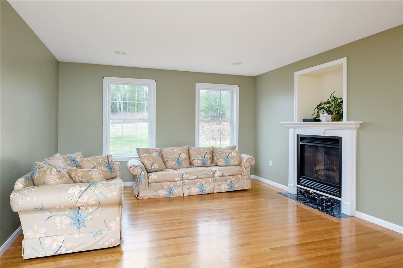 97 Spaulding Road Fremont, NH 03044 - Photo 8 of 32 Gallery Image 8