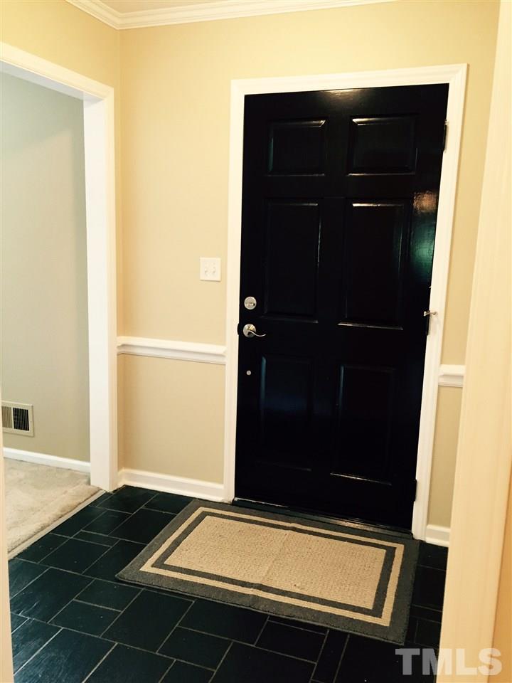1013 Deerfield Road Raleigh, NC 27609 - Photo 22 of 25