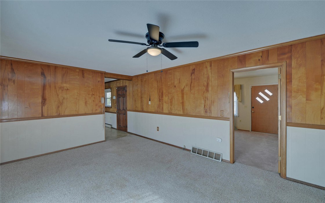 209 Lloyd Drive Anderson, SC 29621 - Photo 11 of 41