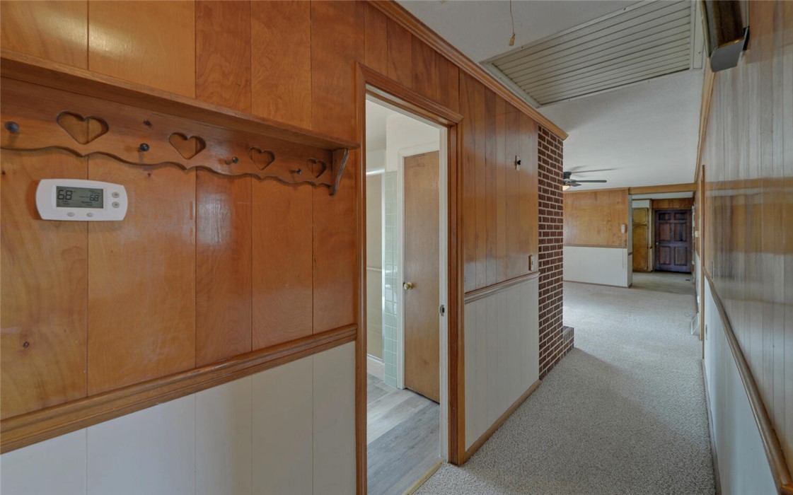 209 Lloyd Drive Anderson, SC 29621 - Photo 18 of 41