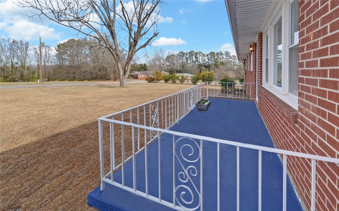 209 Lloyd Drive Anderson, SC 29621 - Photo 4 of 41