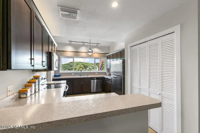 $673,000 | 2133 Seminole Road, Unit 4, Atlantic Beach, FL 32233