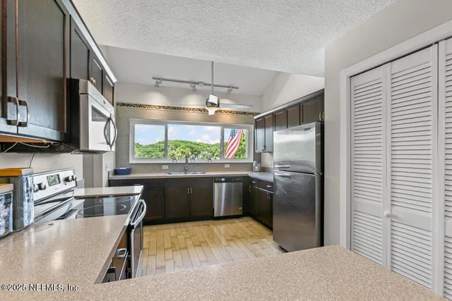 $673,000 | 2133 Seminole Road, Unit 4, Atlantic Beach, FL 32233