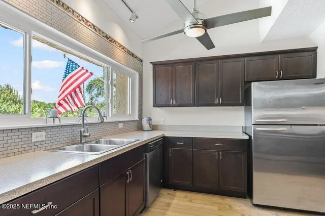 $673,000 | 2133 Seminole Road, Unit 4, Atlantic Beach, FL 32233