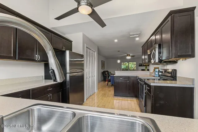 $673,000 | 2133 Seminole Road, Unit 4, Atlantic Beach, FL 32233