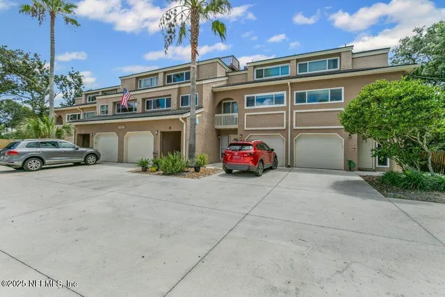 $673,000 | 2133 Seminole Road, Unit 4, Atlantic Beach, FL 32233