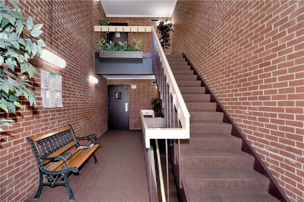 551 Sloop Road, Unit 55 Pittsburgh, PA 15237 - Photo 3 of 24 Gallery Image 3